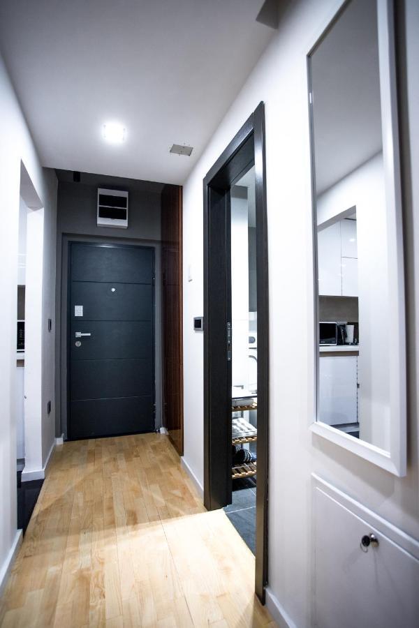 House Of Mac Apartments Nis Exterior photo