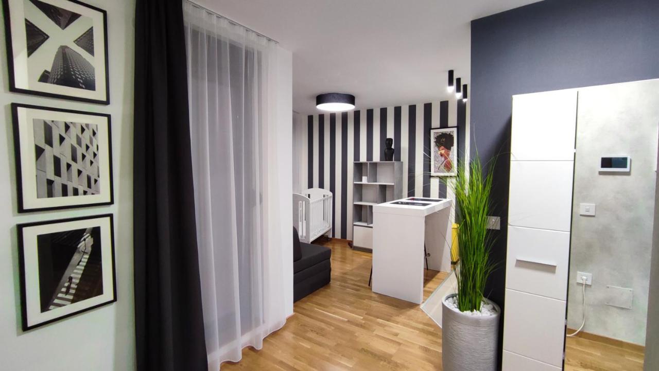 House Of Mac Apartments Nis Exterior photo